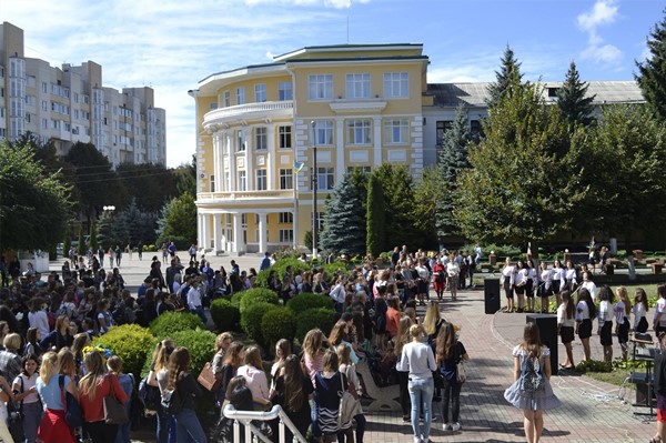 2020乌克兰留学优秀院校推荐/乌克兰国立师范大学